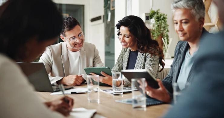Chart comparing the six fiduciary responsibilities of a 401(k) plan across a 3(21) advisor, a 3(38) investment manager, a directed trustee, and a discretionary trustee under ERISA